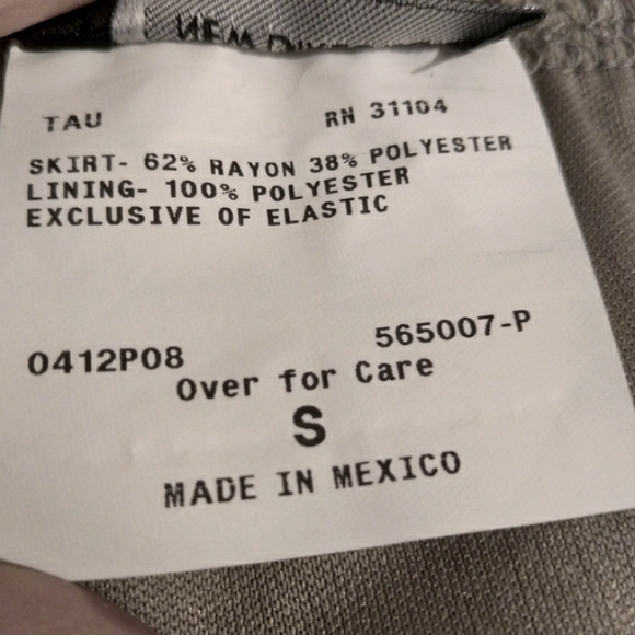 🎁NWOT New Directions  Asymmetrical, Intricate Waistband, Boho, Taupe Skirt - Picture 9 of 10